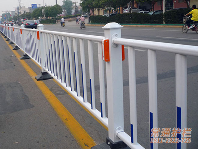 常通道路护栏常识